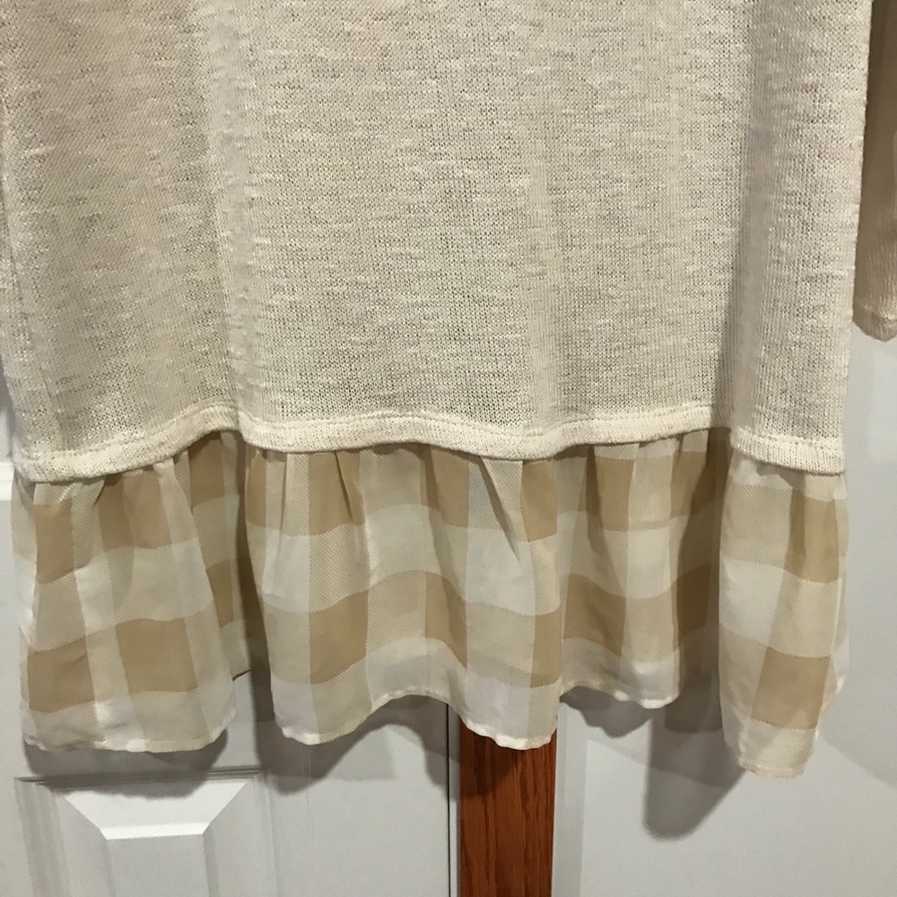 Charming Charlie Sweater - Picture 2 of 4